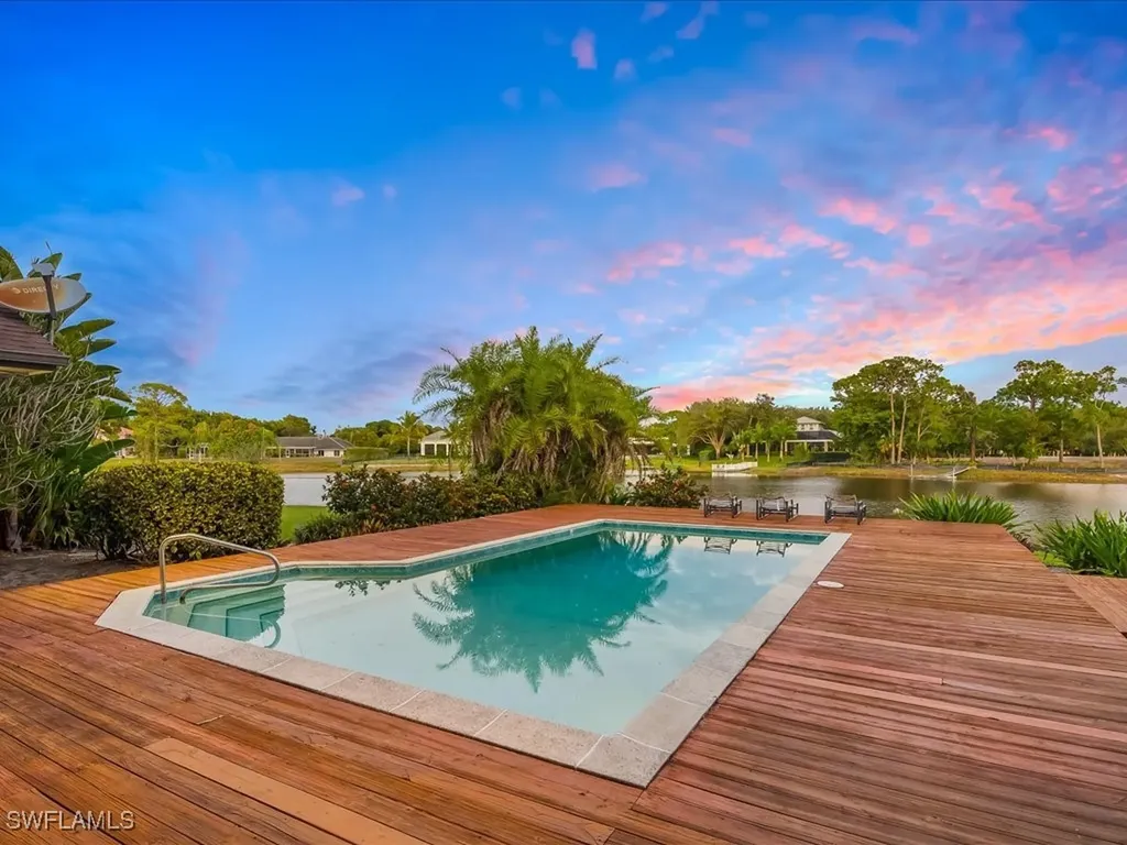 154 Cajeput Drive Naples FL 34108
