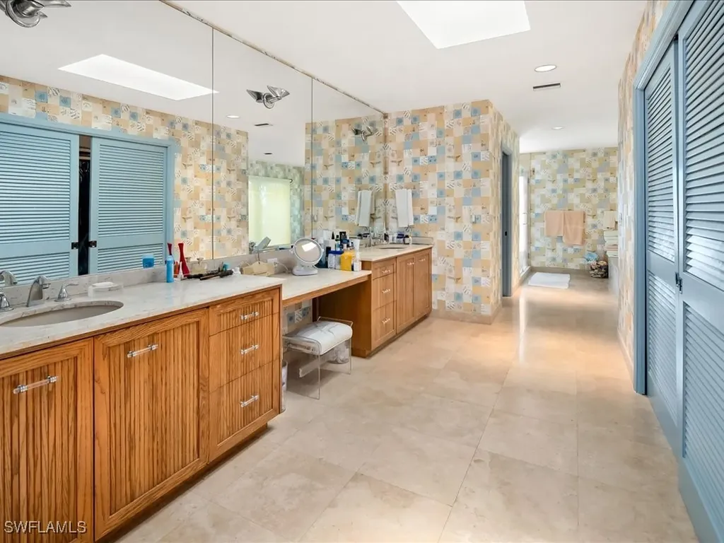154 Cajeput Drive Naples FL 34108