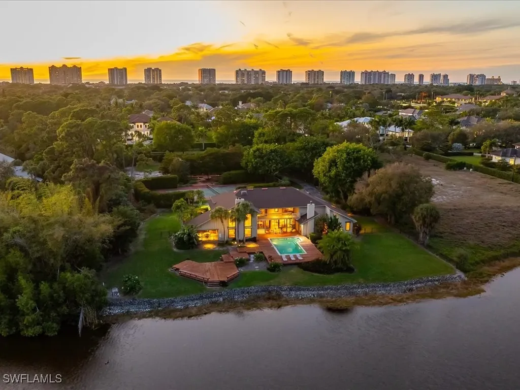 154 Cajeput Drive Naples FL 34108