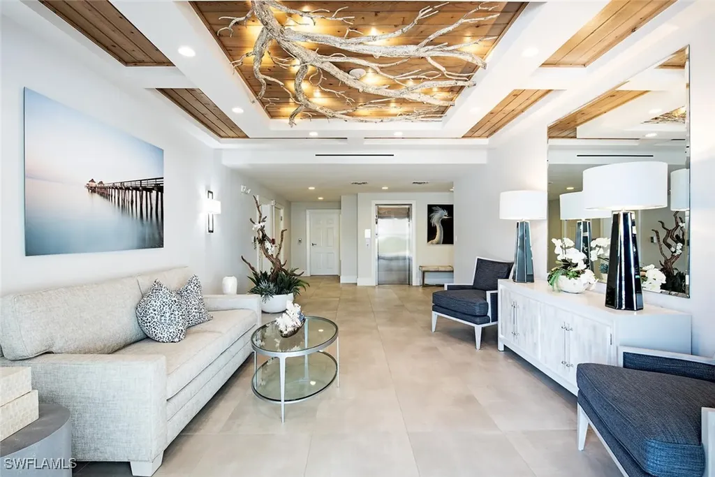 3401 Gulf Shore Boulevard N Naples FL 34103