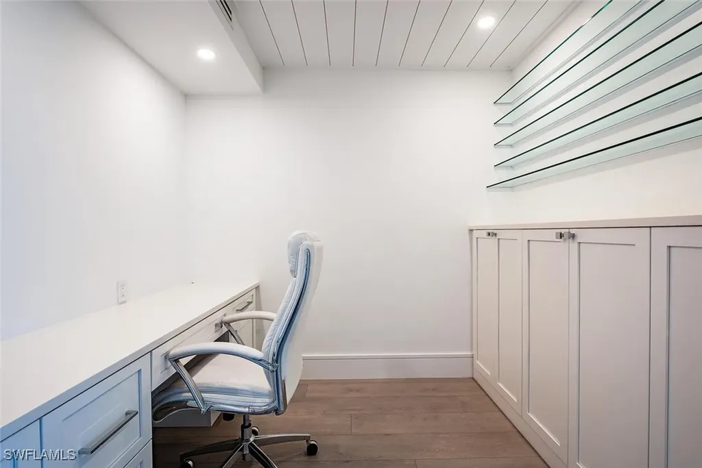 3401 Gulf Shore Boulevard N Naples FL 34103