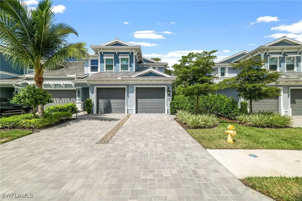 2614 Seychelles Circle Naples FL 34112