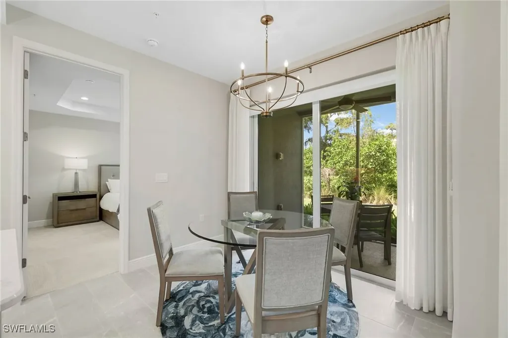 2614 Seychelles Circle Naples FL 34112