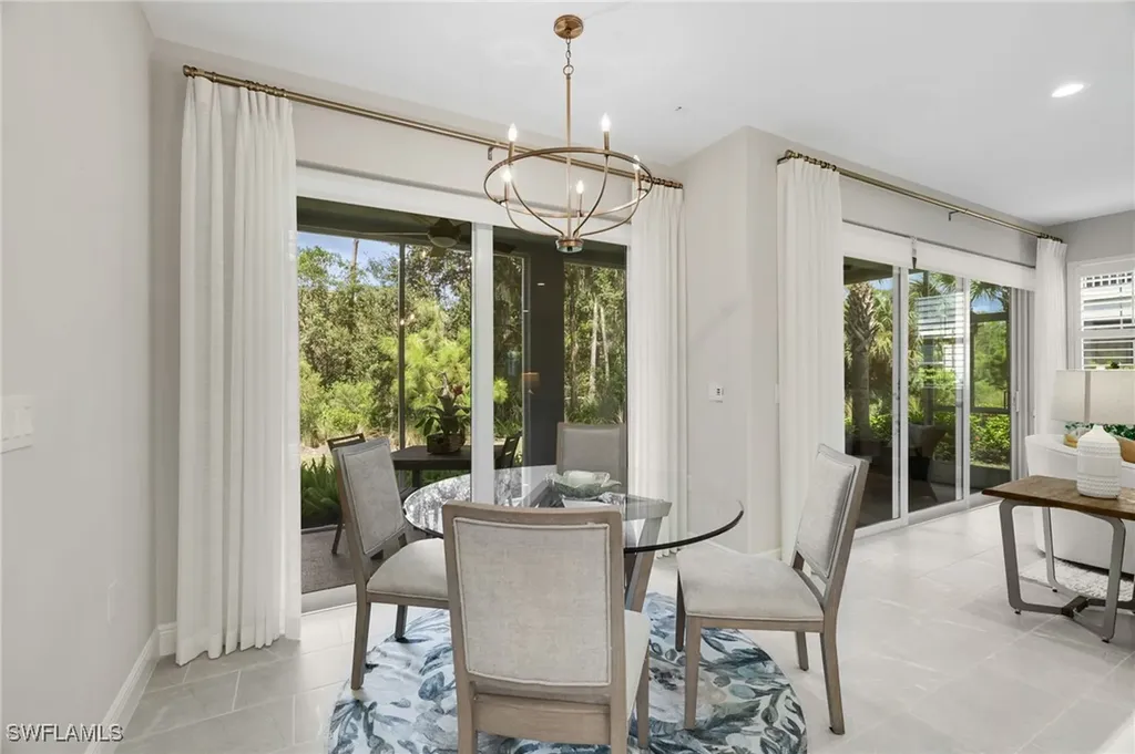 2614 Seychelles Circle Naples FL 34112