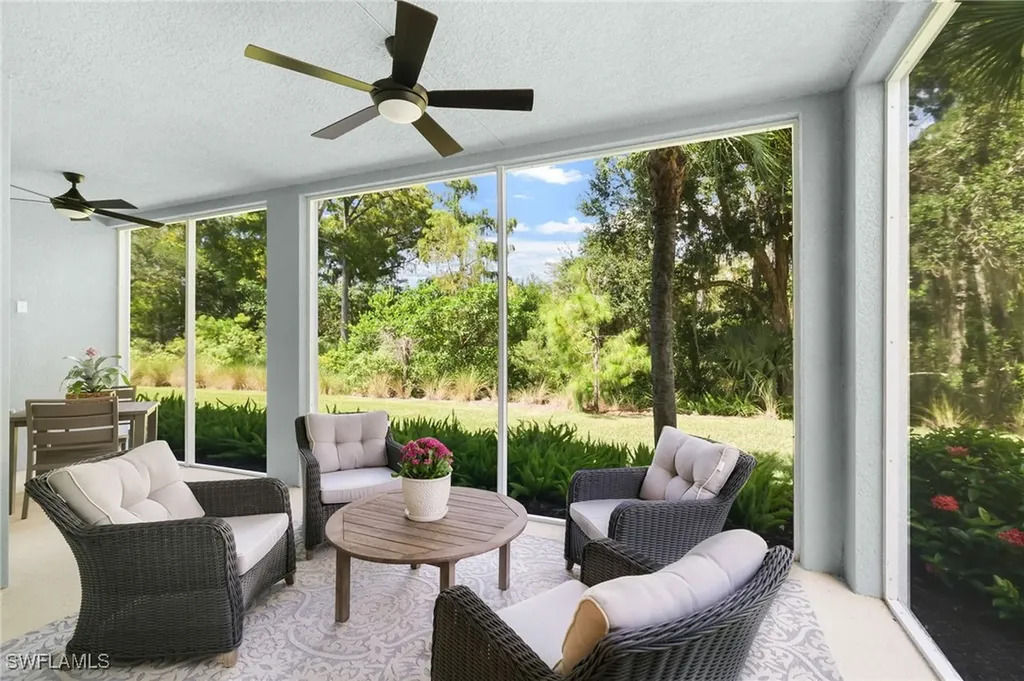 2614 Seychelles Circle Naples FL 34112
