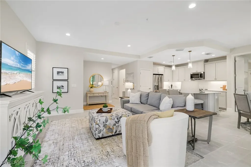 2614 Seychelles Circle Naples FL 34112