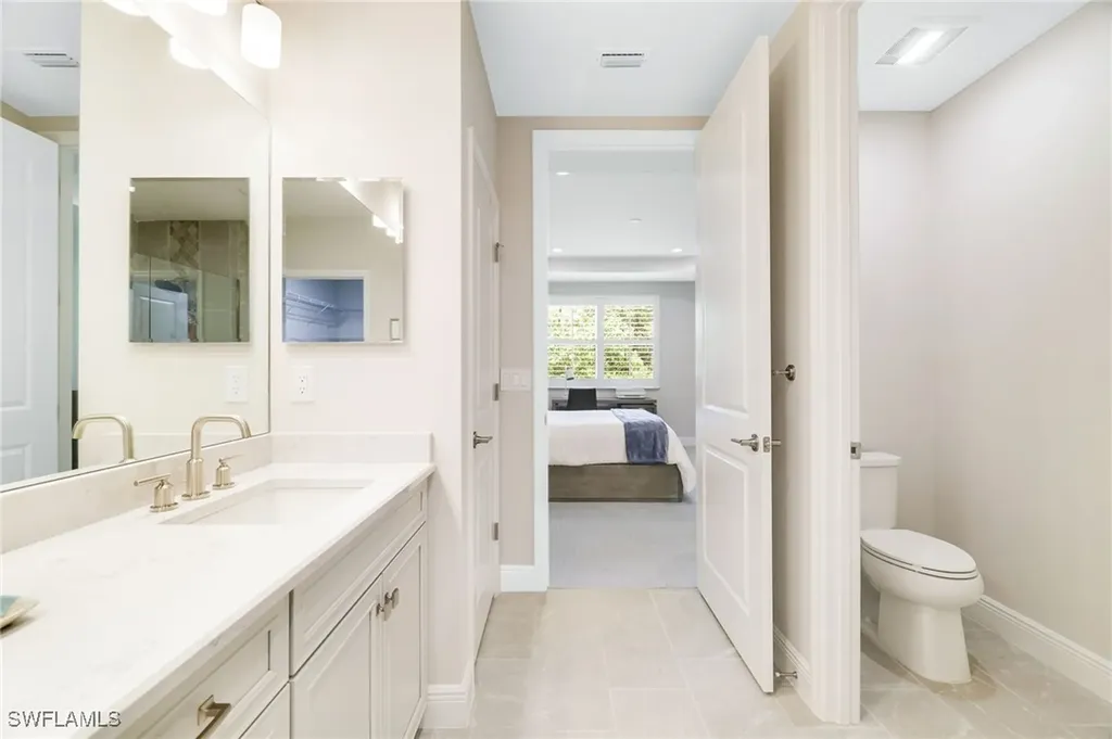 2614 Seychelles Circle Naples FL 34112