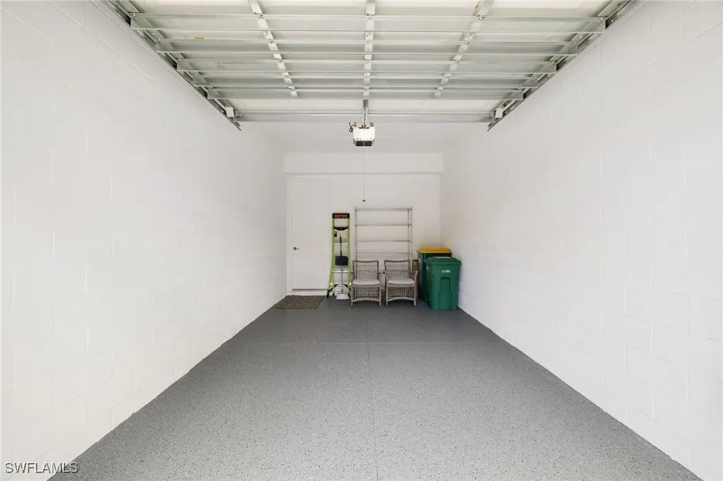 2614 Seychelles Circle Naples FL 34112