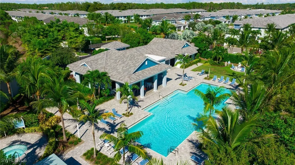 2614 Seychelles Circle Naples FL 34112