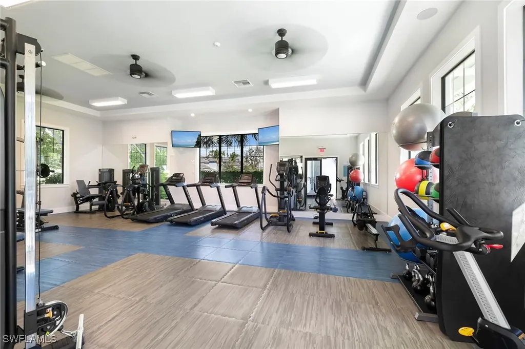 2614 Seychelles Circle Naples FL 34112