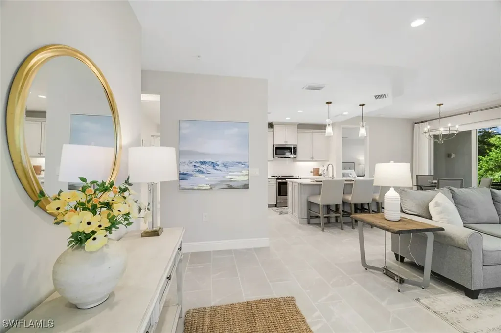 2614 Seychelles Circle Naples FL 34112