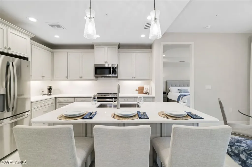 2614 Seychelles Circle Naples FL 34112