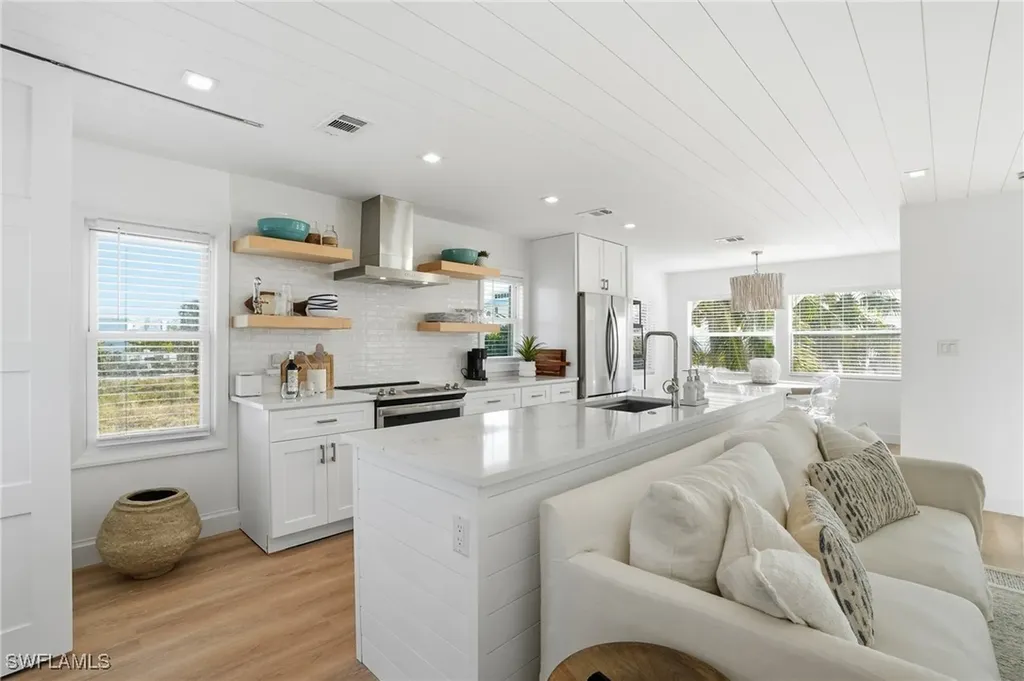 5815 Estero Boulevard Fort Myers Beach FL 33931