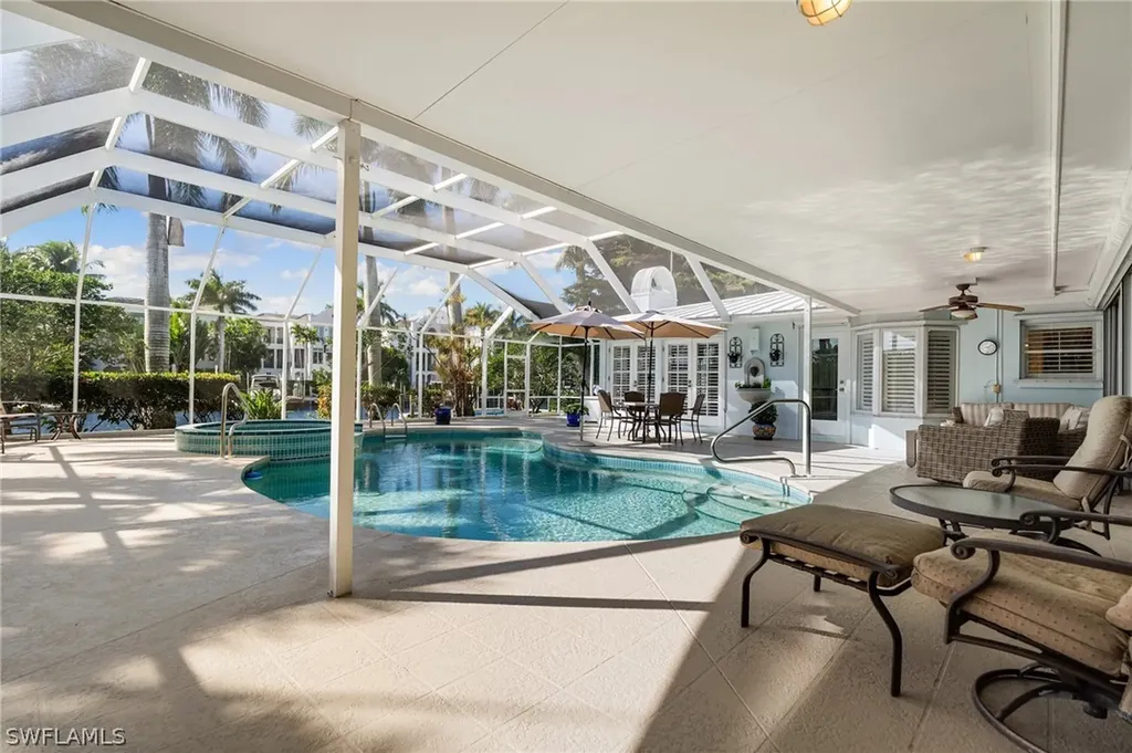 1795 Hurricane Harbor Lane Naples FL 34102
