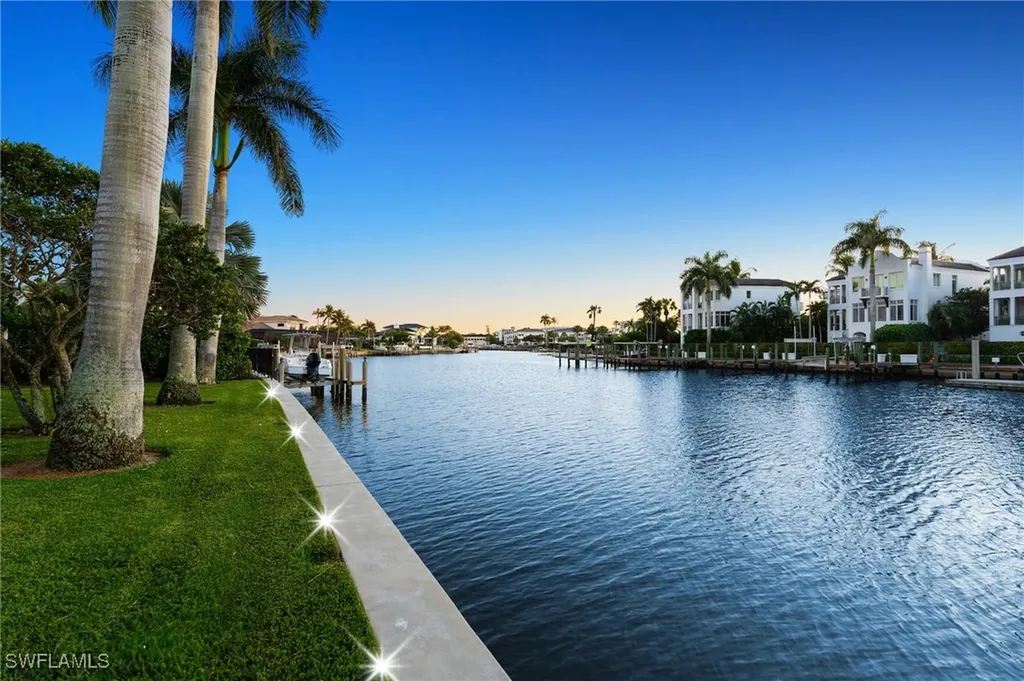 1795 Hurricane Harbor Lane Naples FL 34102