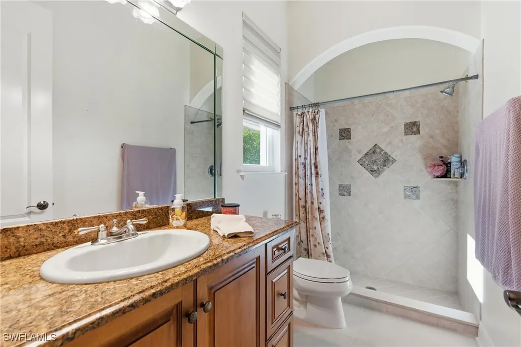 5867 Marble Court Naples FL 34110