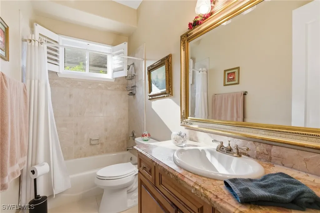 5867 Marble Court Naples FL 34110