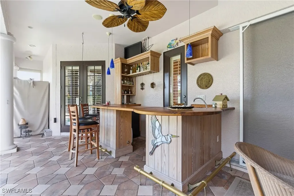 5867 Marble Court Naples FL 34110