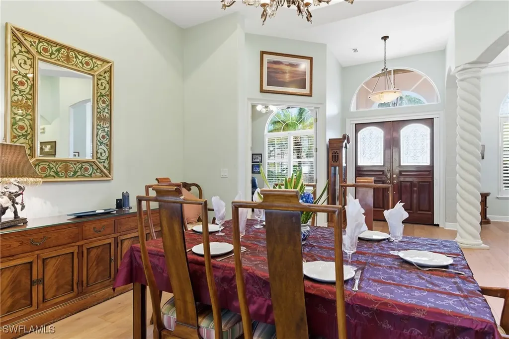 5867 Marble Court Naples FL 34110