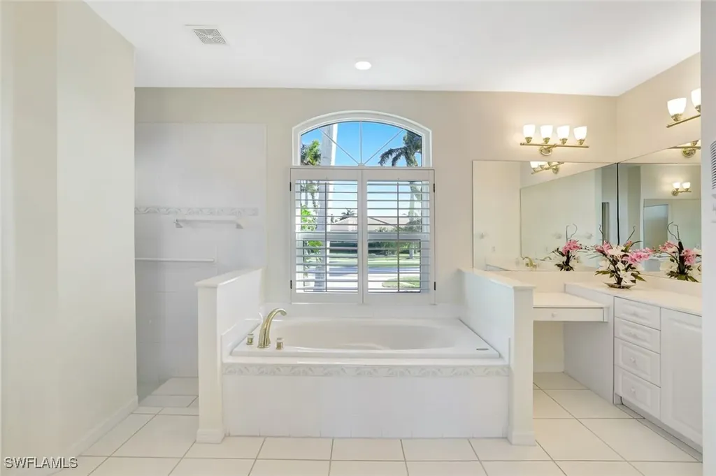 60 Anchor Court Marco Island FL 34145