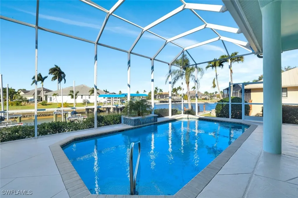 60 Anchor Court Marco Island FL 34145