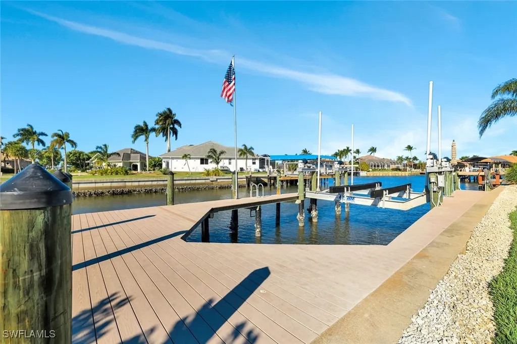 60 Anchor Court Marco Island FL 34145