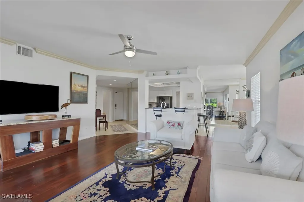 6260 Bellerive Avenue Naples FL 34119