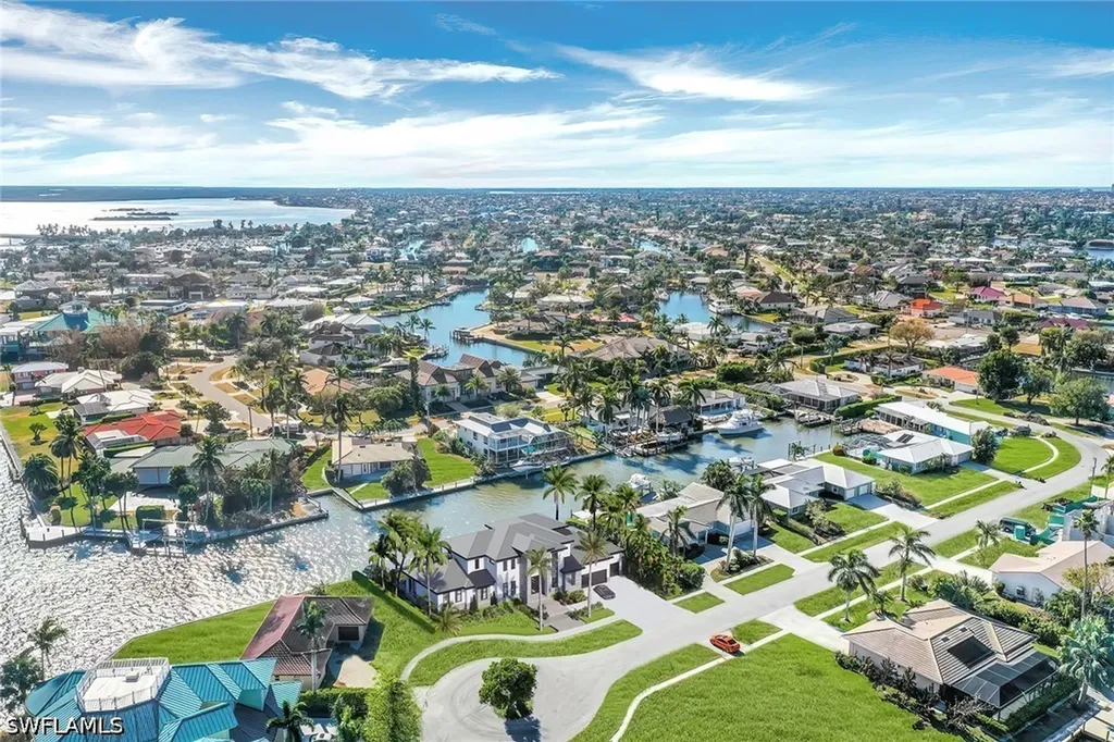 975 Sundrop Court Marco Island FL 34145