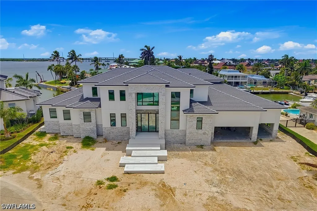 975 Sundrop Court Marco Island FL 34145