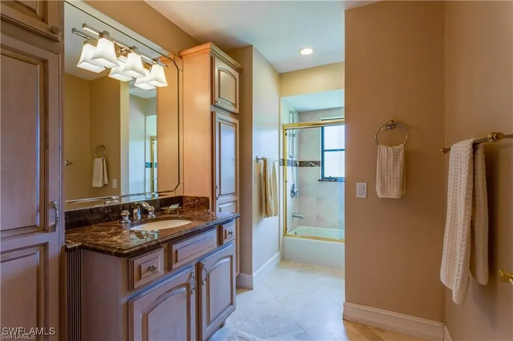 630 95th Avenue N Naples FL 34108