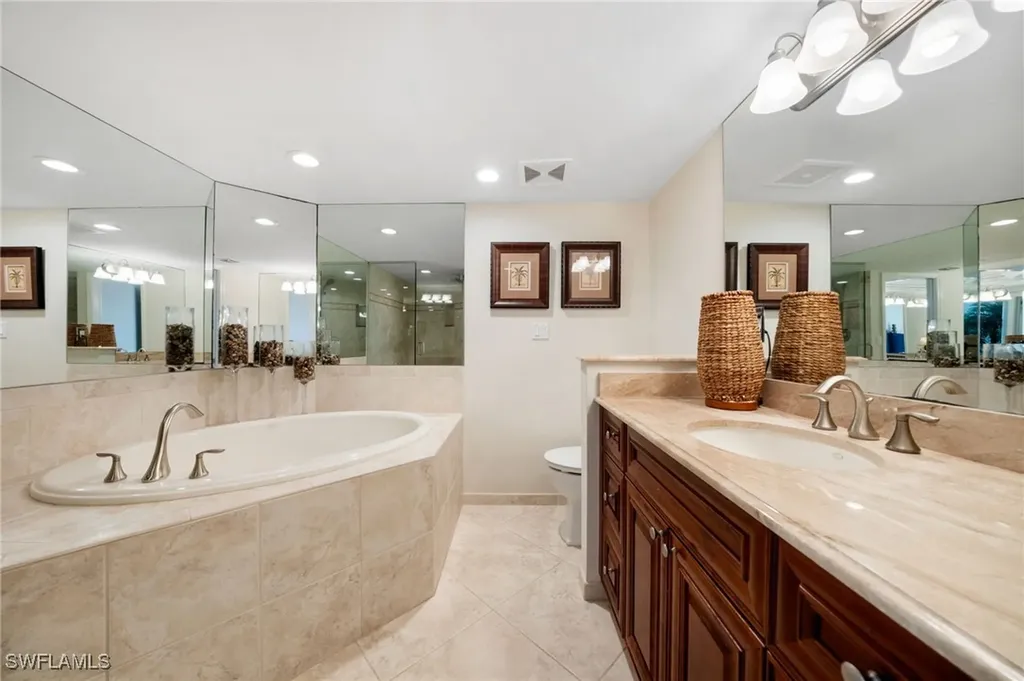 4901 Gulf Shore Boulevard N Naples FL 34103
