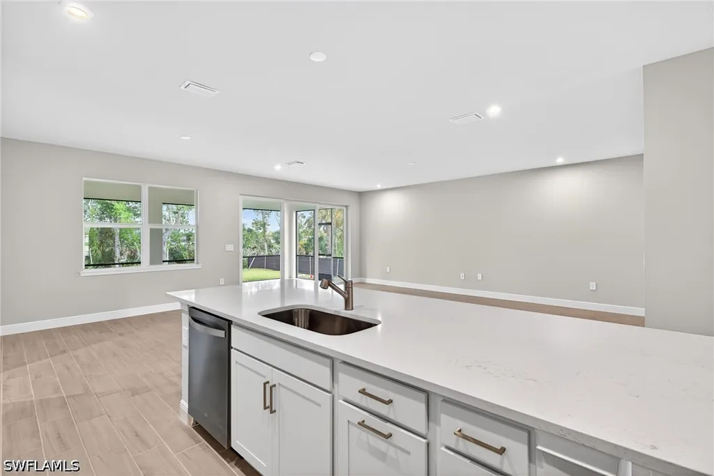 1833 Summerlit Avenue Naples FL 34114