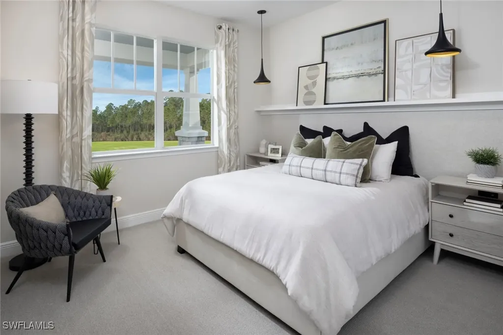 1833 Summerlit Avenue Naples FL 34114