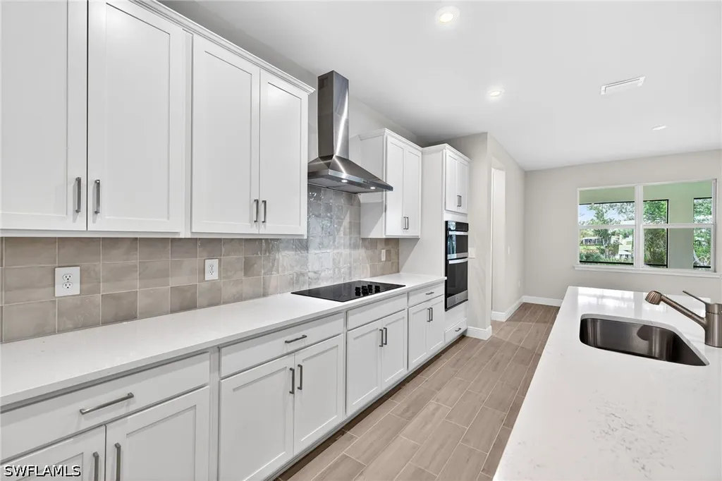 1833 Summerlit Avenue Naples FL 34114