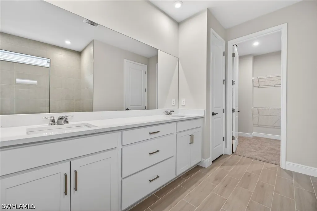 1833 Summerlit Avenue Naples FL 34114
