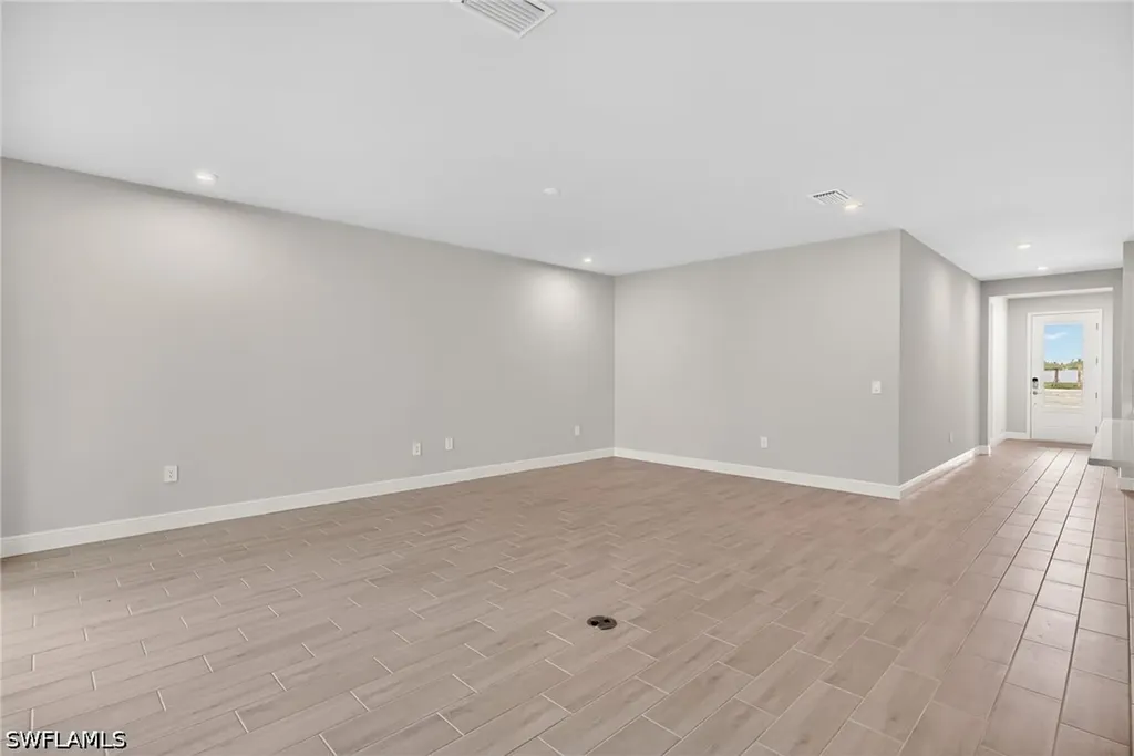 1833 Summerlit Avenue Naples FL 34114
