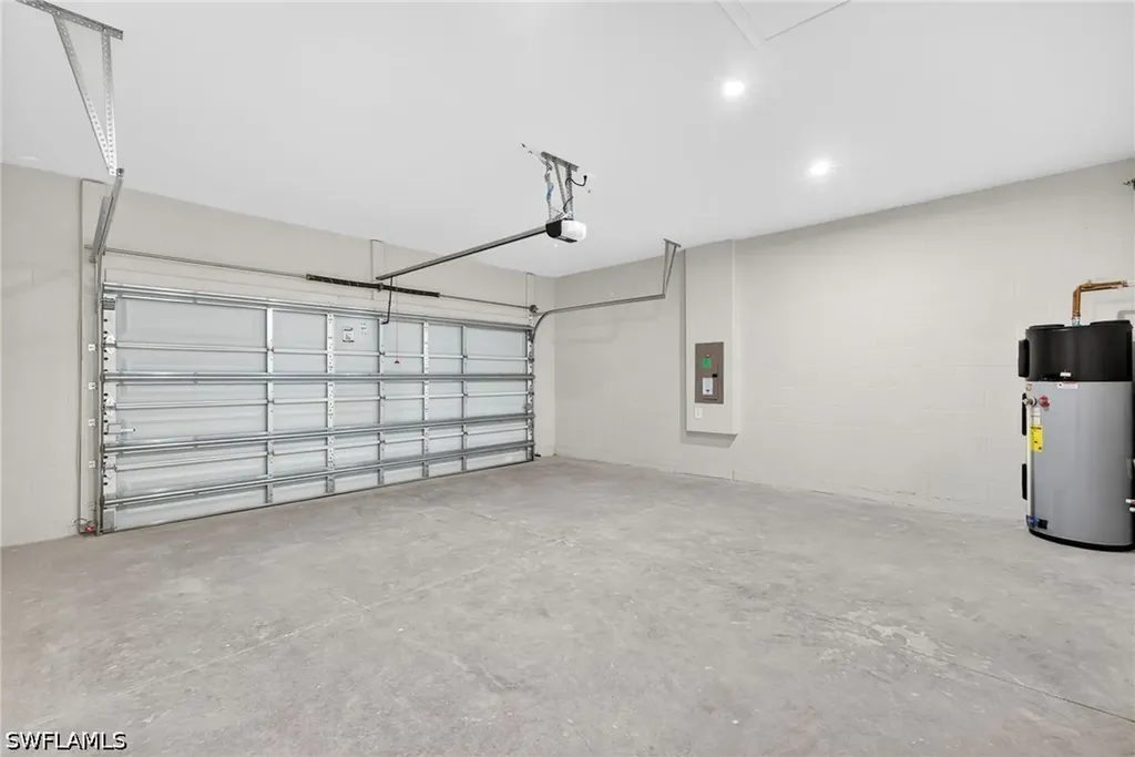 1833 Summerlit Avenue Naples FL 34114