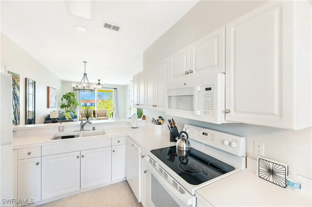 2730 Cypress Trace Circle Naples FL 34119