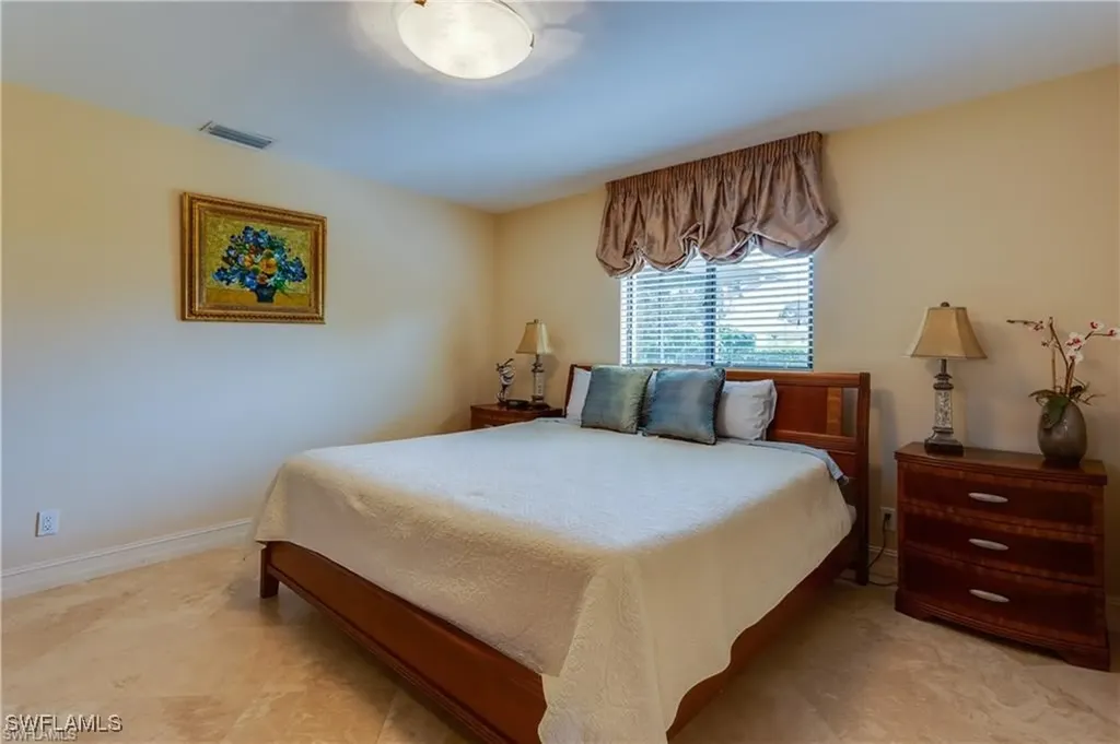 630 95th Avenue N Naples FL 34108