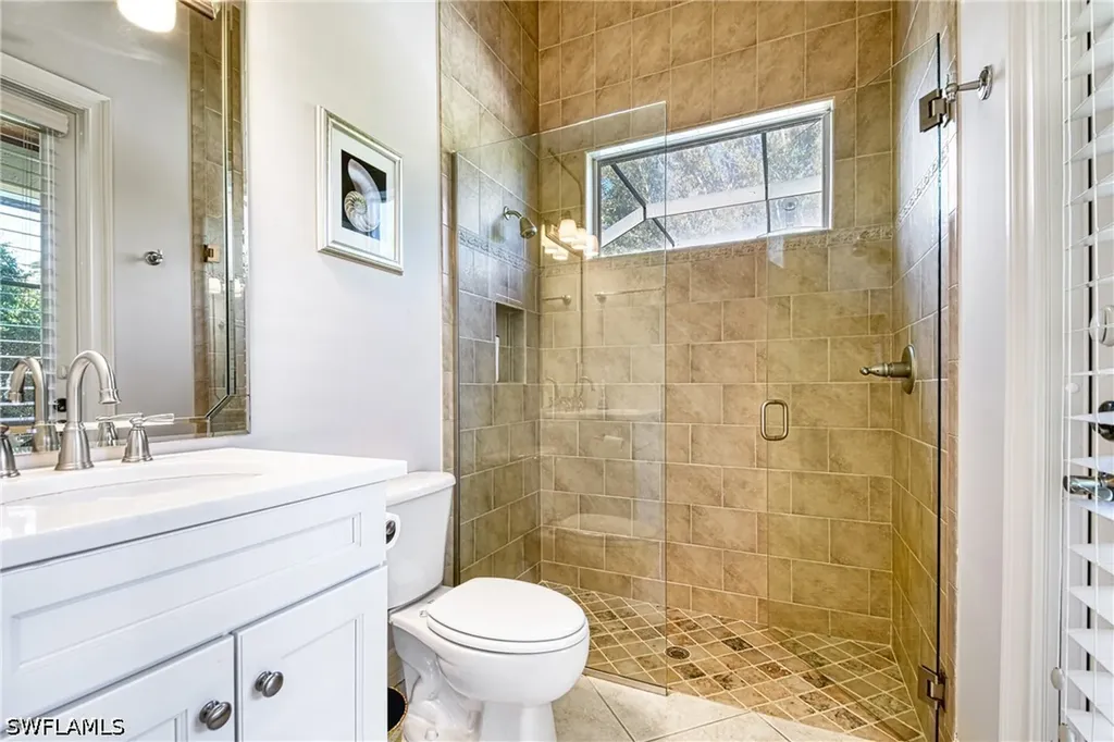 3002 Crayton Road Naples FL 34103