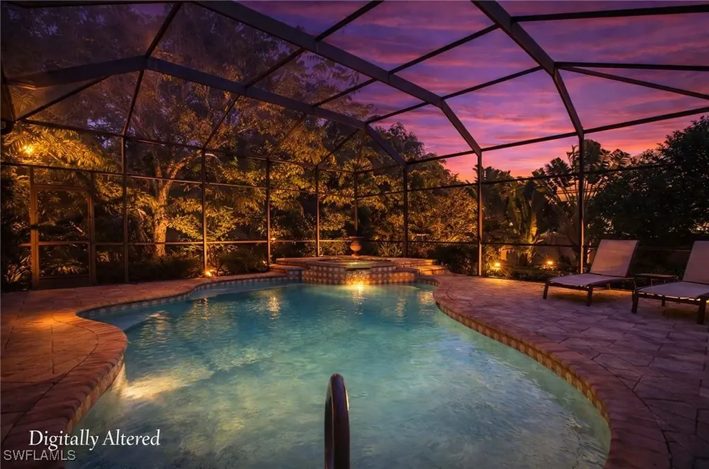 3002 Crayton Road Naples FL 34103