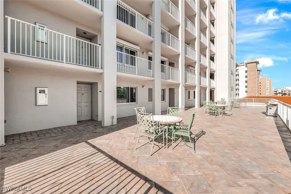 26000 Hickory Boulevard Bonita Springs FL 34134