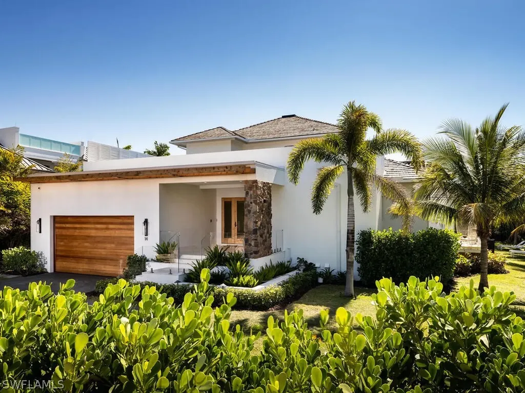 14 Sabre Lane Naples FL 34102