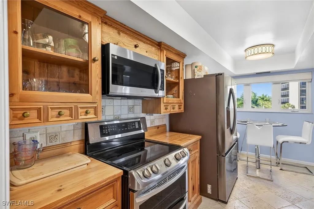 6020 Pelican Bay Boulevard Naples FL 34108