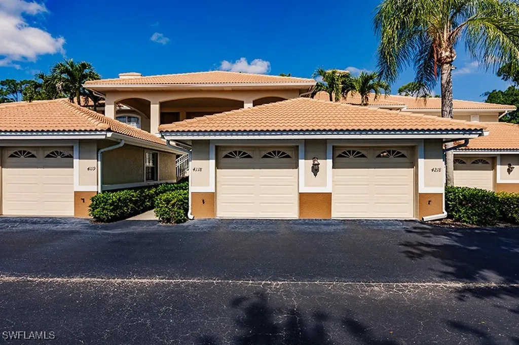 8135 Celeste Drive Naples FL 34113