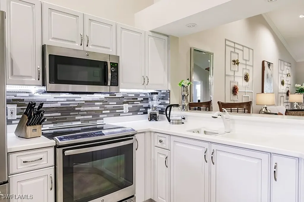 8135 Celeste Drive Naples FL 34113