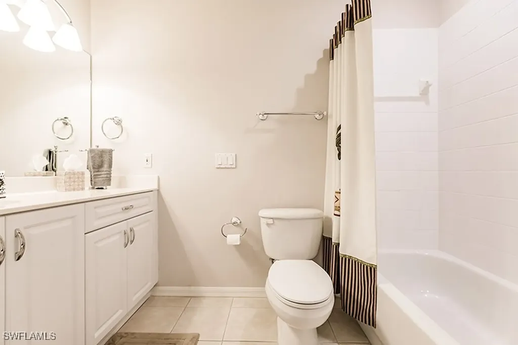 8135 Celeste Drive Naples FL 34113