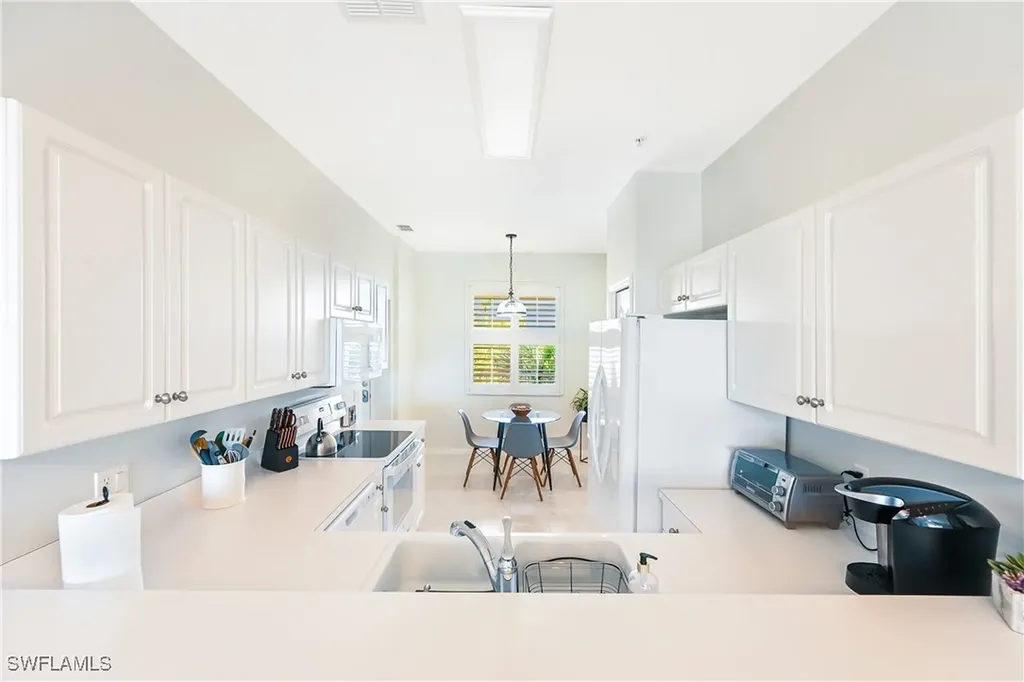 2730 Cypress Trace Circle Naples FL 34119