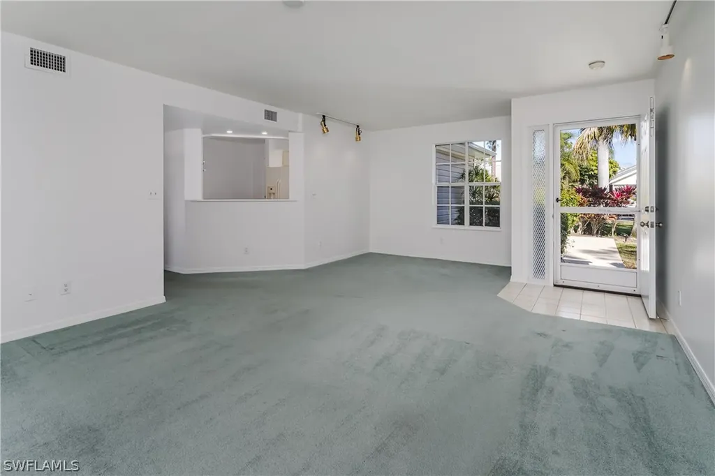 171 Bristol Lane Naples FL 34112