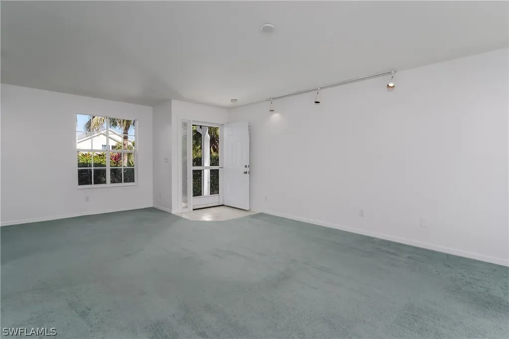 171 Bristol Lane Naples FL 34112